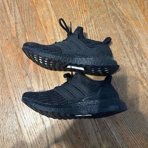 Adidas Ultraboost  4.0 DNA SHOES